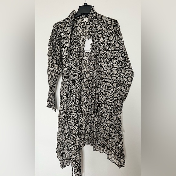 Isabel Marant Dresses & Skirts - Isabel Marant Floral Black and White midi Dress